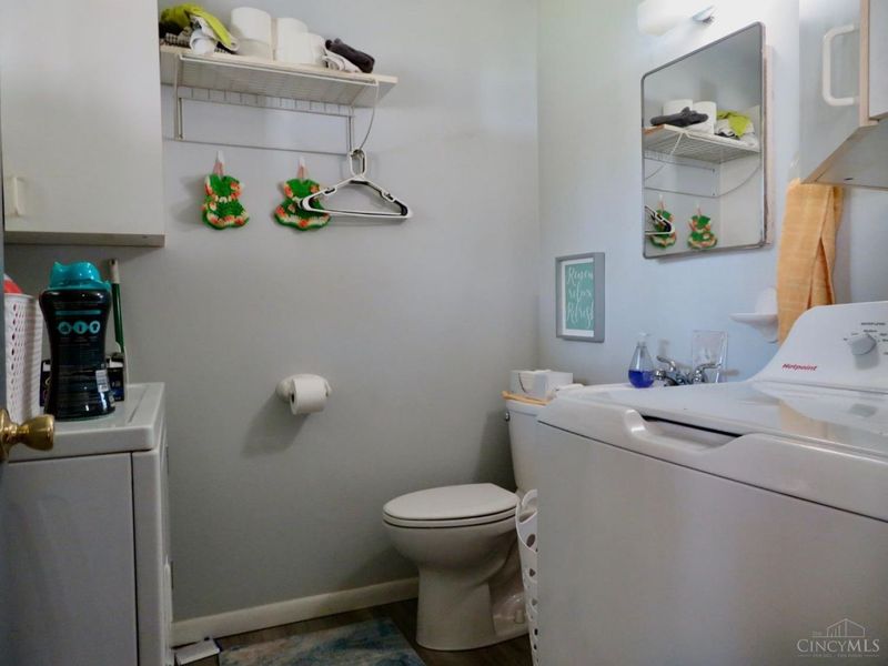 977 Seminole Trail, Milford, OH 45150 Photo 9