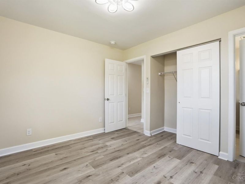 1828 Aspenhill Drive, Cincinnati, OH 45240 Photo 16