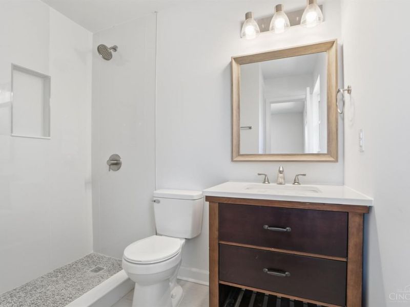 1828 Aspenhill Drive, Cincinnati, OH 45240 Photo 17