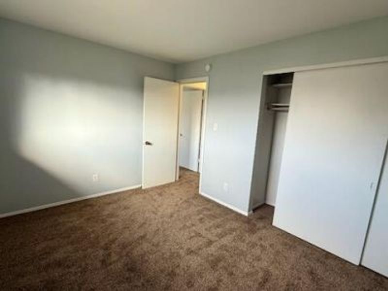 906 W Lake Avenue, New Carlisle, OH 45344 Photo 12