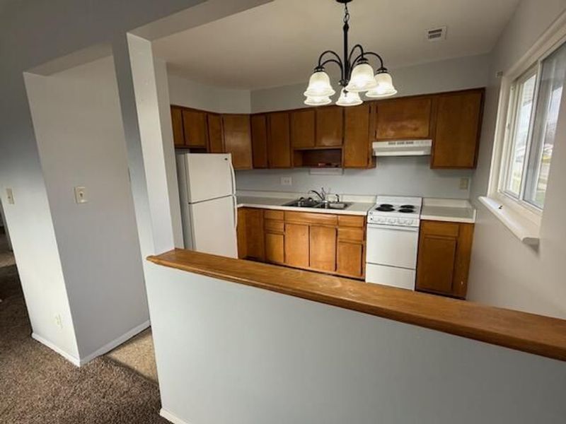 906 W Lake Avenue, New Carlisle, OH 45344 Photo 15