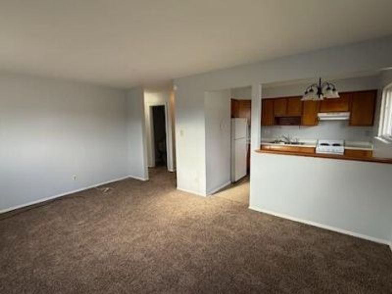 906 W Lake Avenue, New Carlisle, OH 45344 Photo 16