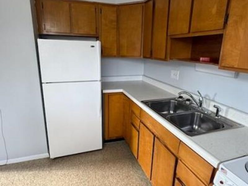 906 W Lake Avenue, New Carlisle, OH 45344 Photo 18