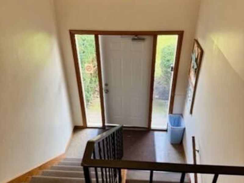 906 W Lake Avenue, New Carlisle, OH 45344 Photo 2