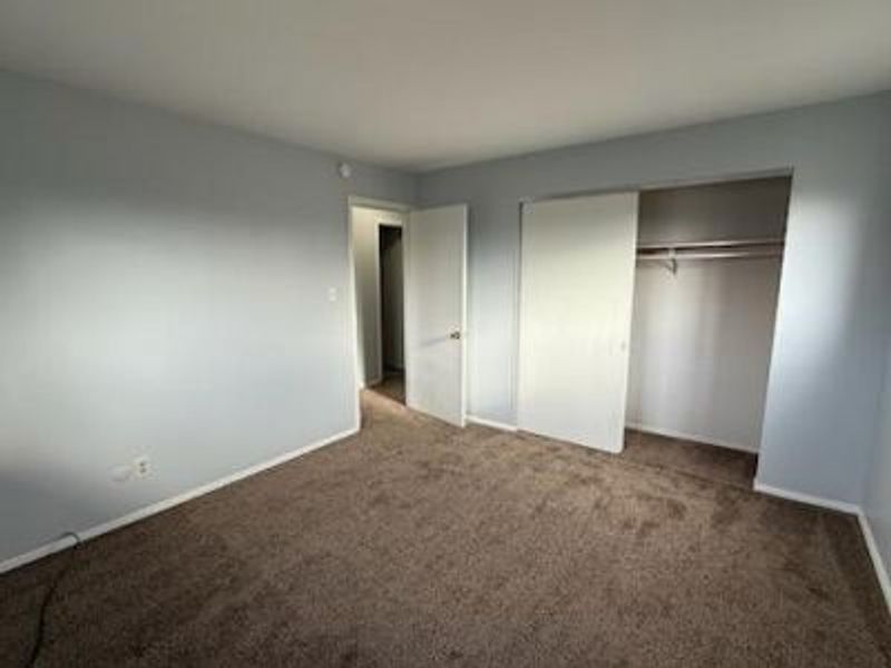 906 W Lake Avenue, New Carlisle, OH 45344 Photo 24