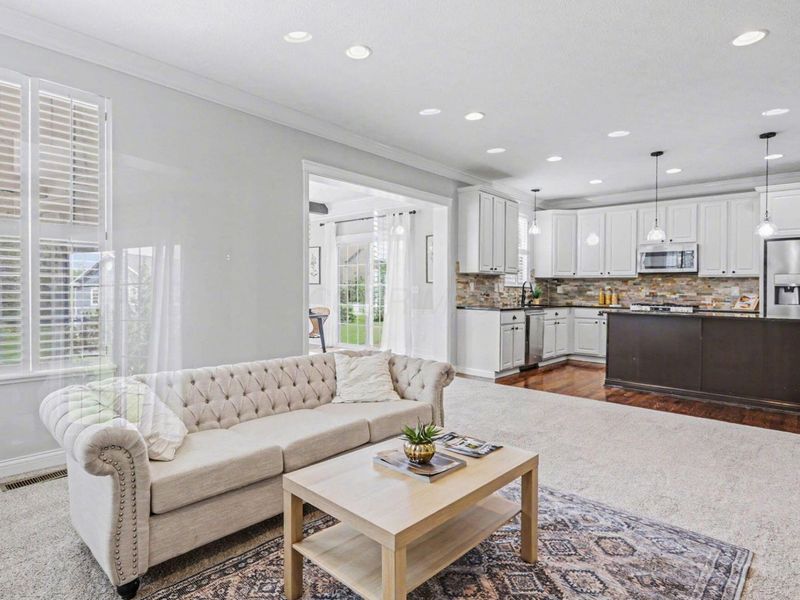 9351 Burnett Lane, Dublin, OH 43017 Photo 12