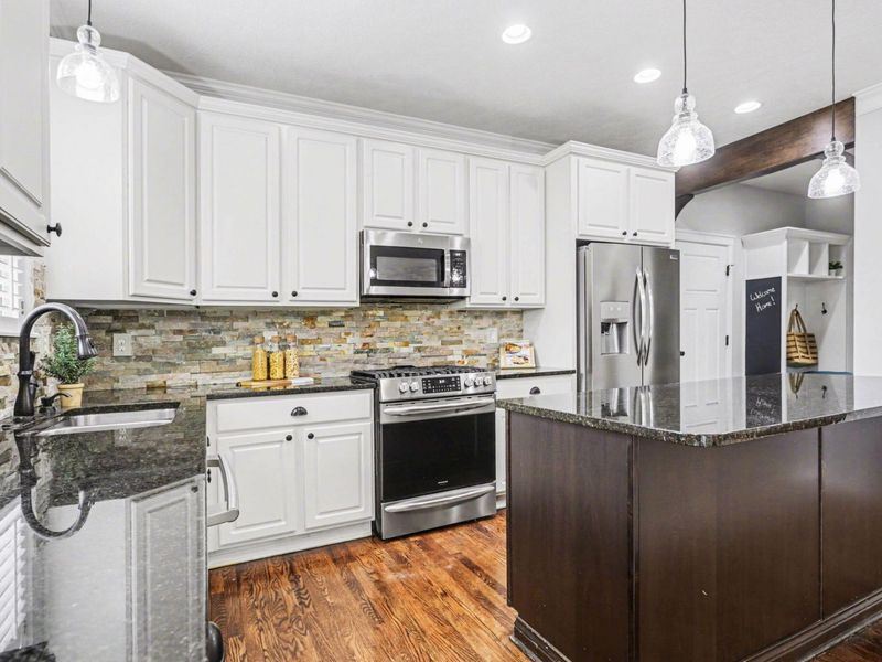 9351 Burnett Lane, Dublin, OH 43017 Photo 16