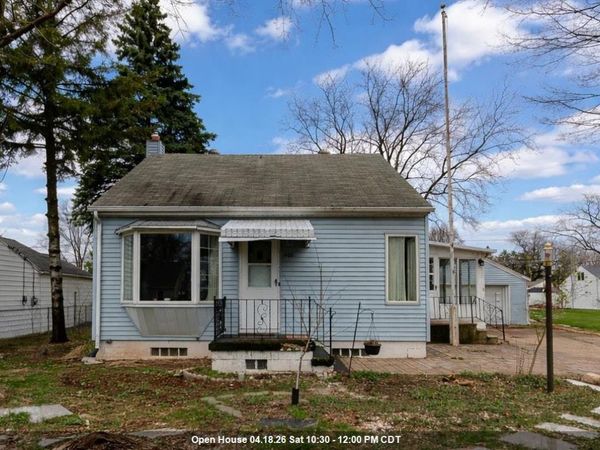 401 GARDNERS, Appleton, WI 54915