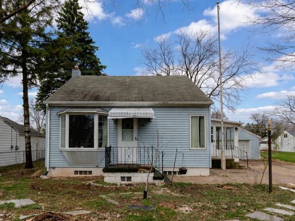 401 GARDNERS, Appleton, WI 54915