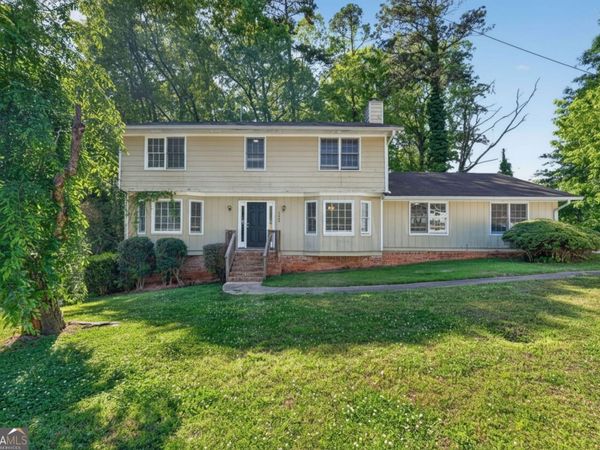 4600 Randalwood Court, Stone Mountain, GA 30083