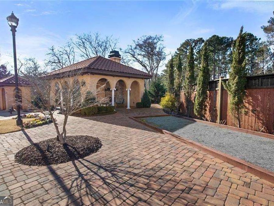Property Image 37