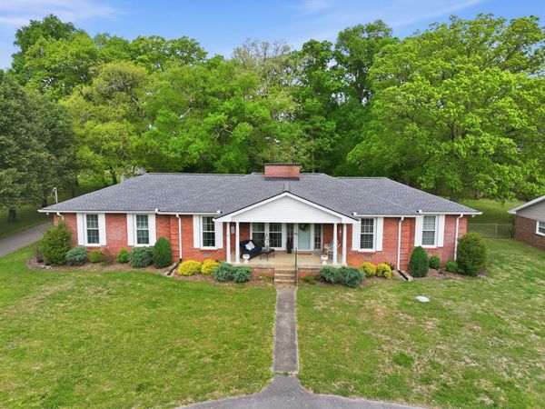 1308 Hill Lakes Ln, Lebanon, TN 37090