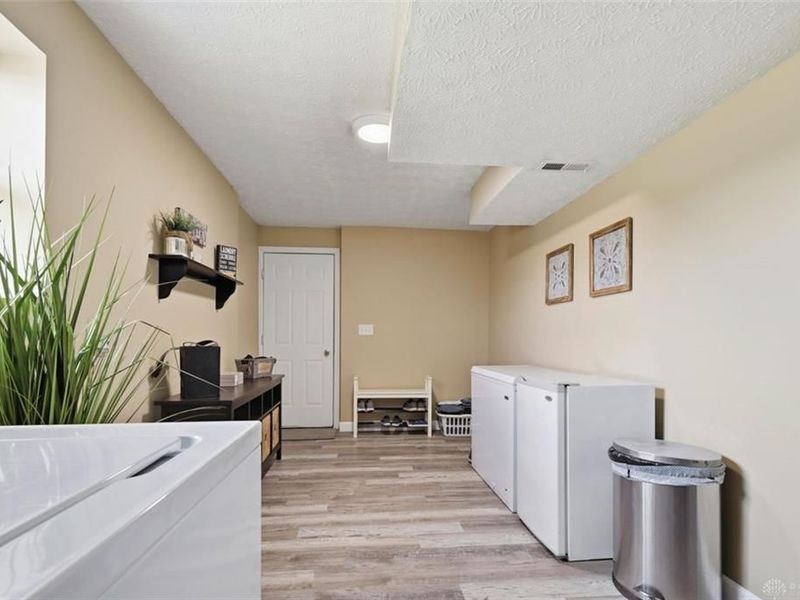 596 Terrace Creek Court, Clearcreek Township, OH 45036 Photo 30