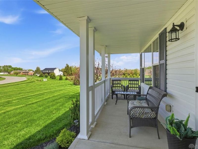 596 Terrace Creek Court, Clearcreek Township, OH 45036 Photo 5