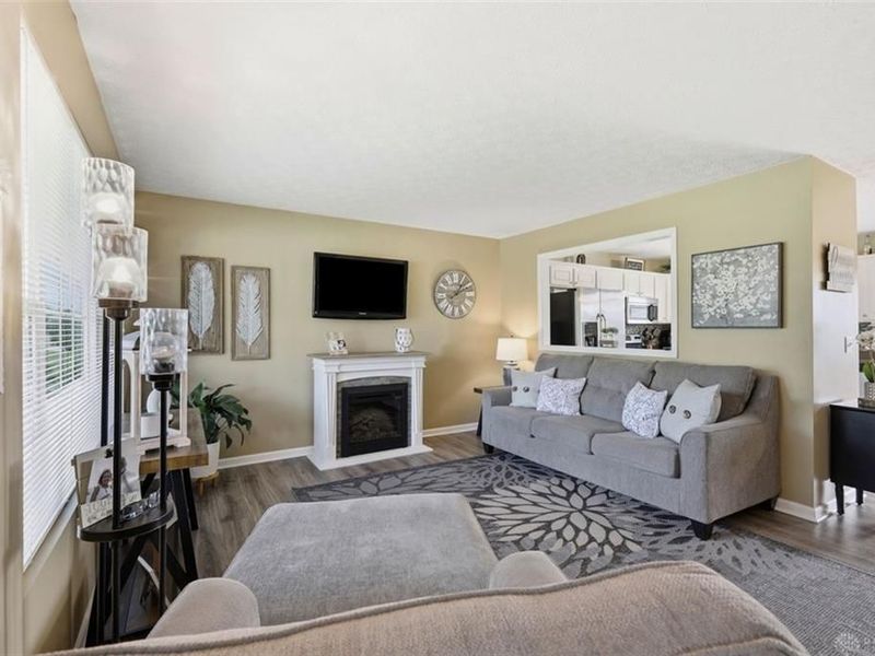 596 Terrace Creek Court, Clearcreek Township, OH 45036 Photo 7