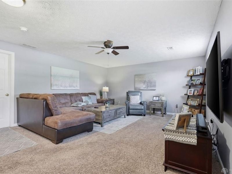 596 Terrace Creek Court, Clearcreek Township, OH 45036 Photo 9