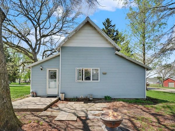 707 N Gray Street, Sidell, IL 61876