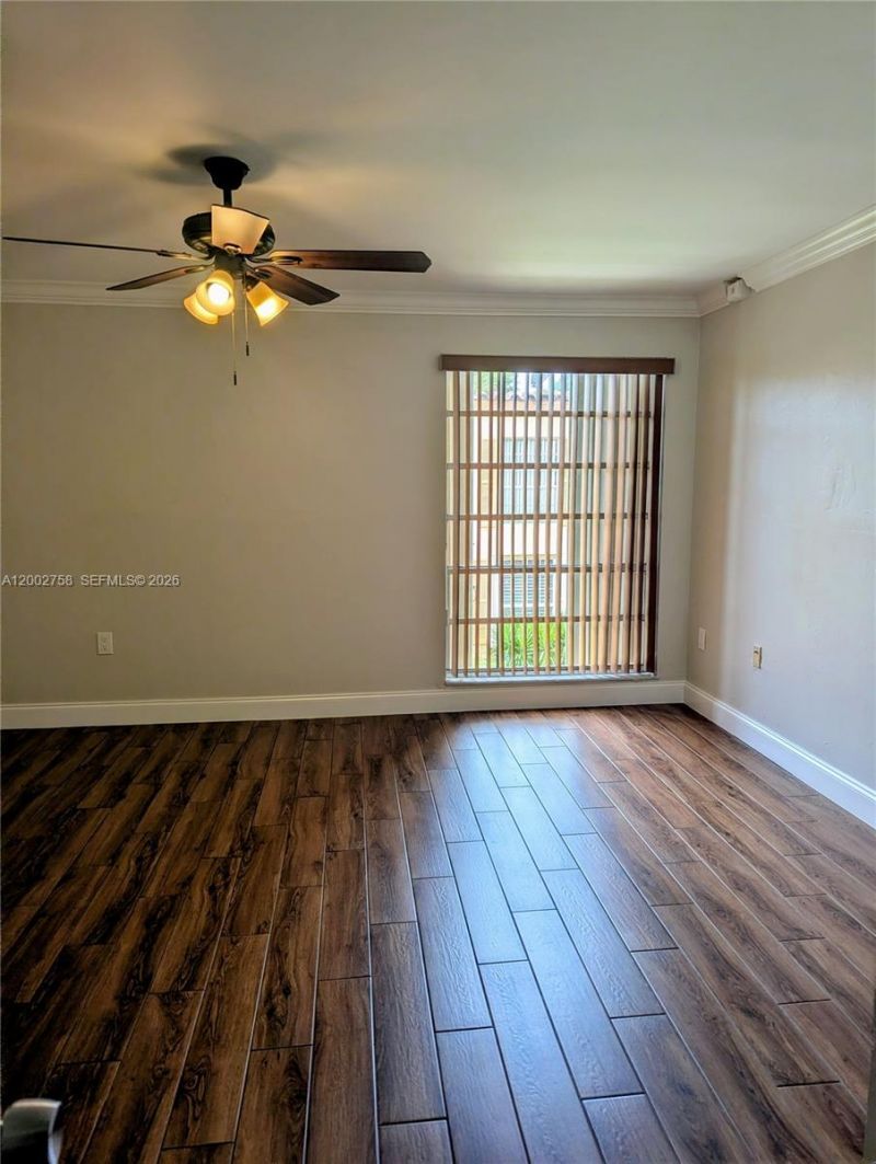 7160 Fairway Dr, Unit J18, Miami Lakes, FL 33014 Photo