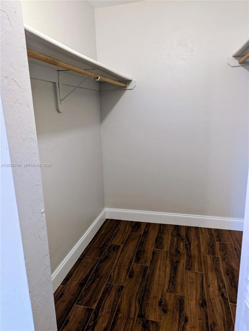 7160 Fairway Dr, Unit J18, Miami Lakes, FL 33014 Photo