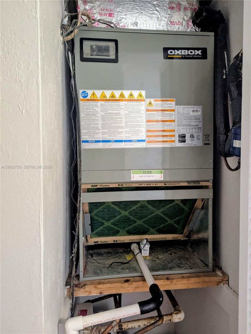 7160 Fairway Dr, Unit J18, Miami Lakes, FL 33014 Photo