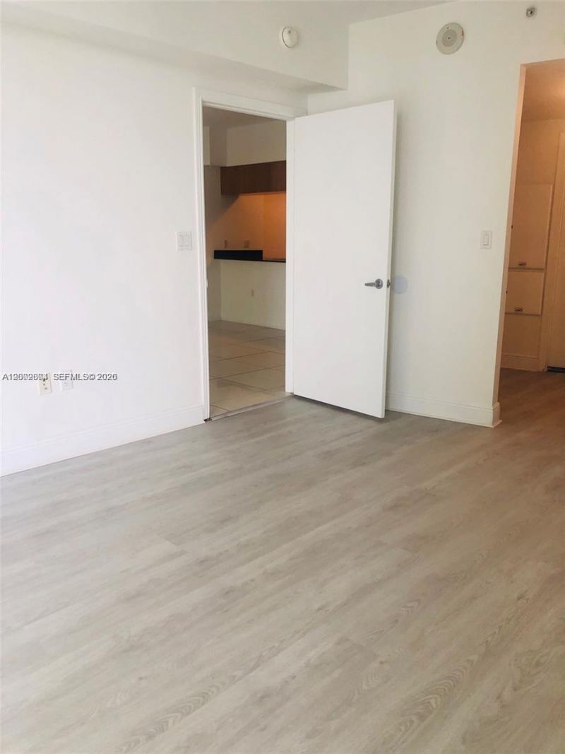 1750 N Bayshore Dr, Unit 2109, Miami, FL 33132 Photo