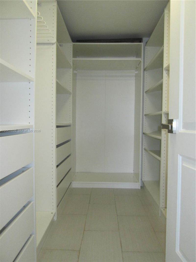 251 174th St, Unit 2208, Sunny Isles Beach, FL 33160 Photo