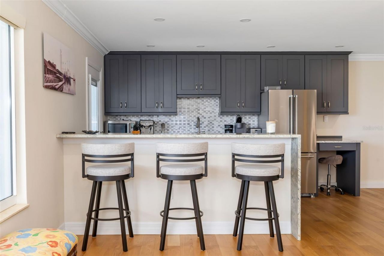 763 John Ringling Boulevard, Unit 22, Sarasota, FL 34236 Photo