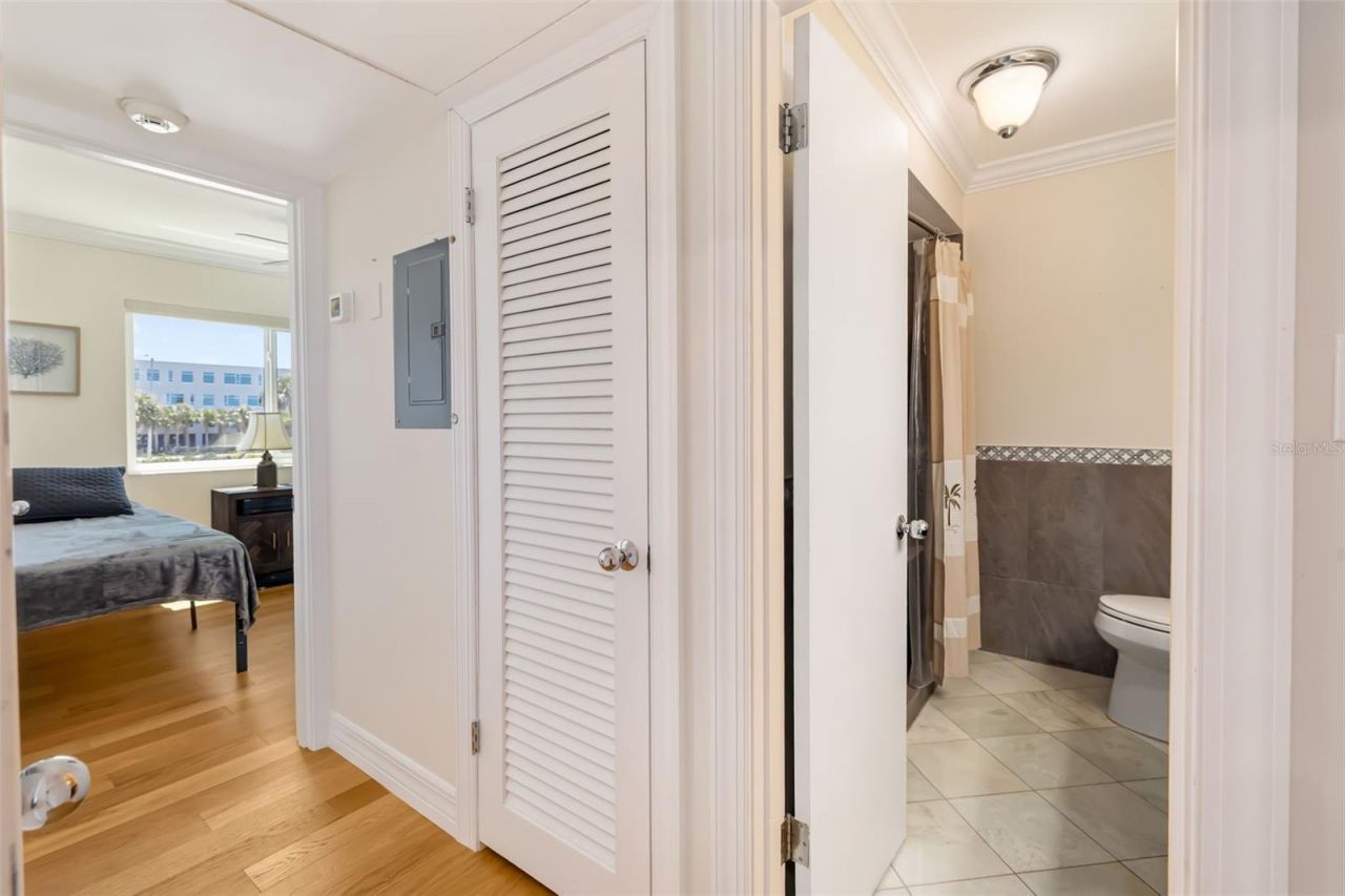 763 John Ringling Boulevard, Unit 22, Sarasota, FL 34236 Photo