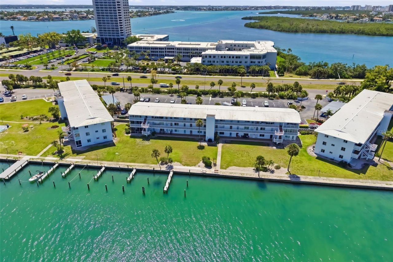 763 John Ringling Boulevard, Unit 22, Sarasota, FL 34236 Photo