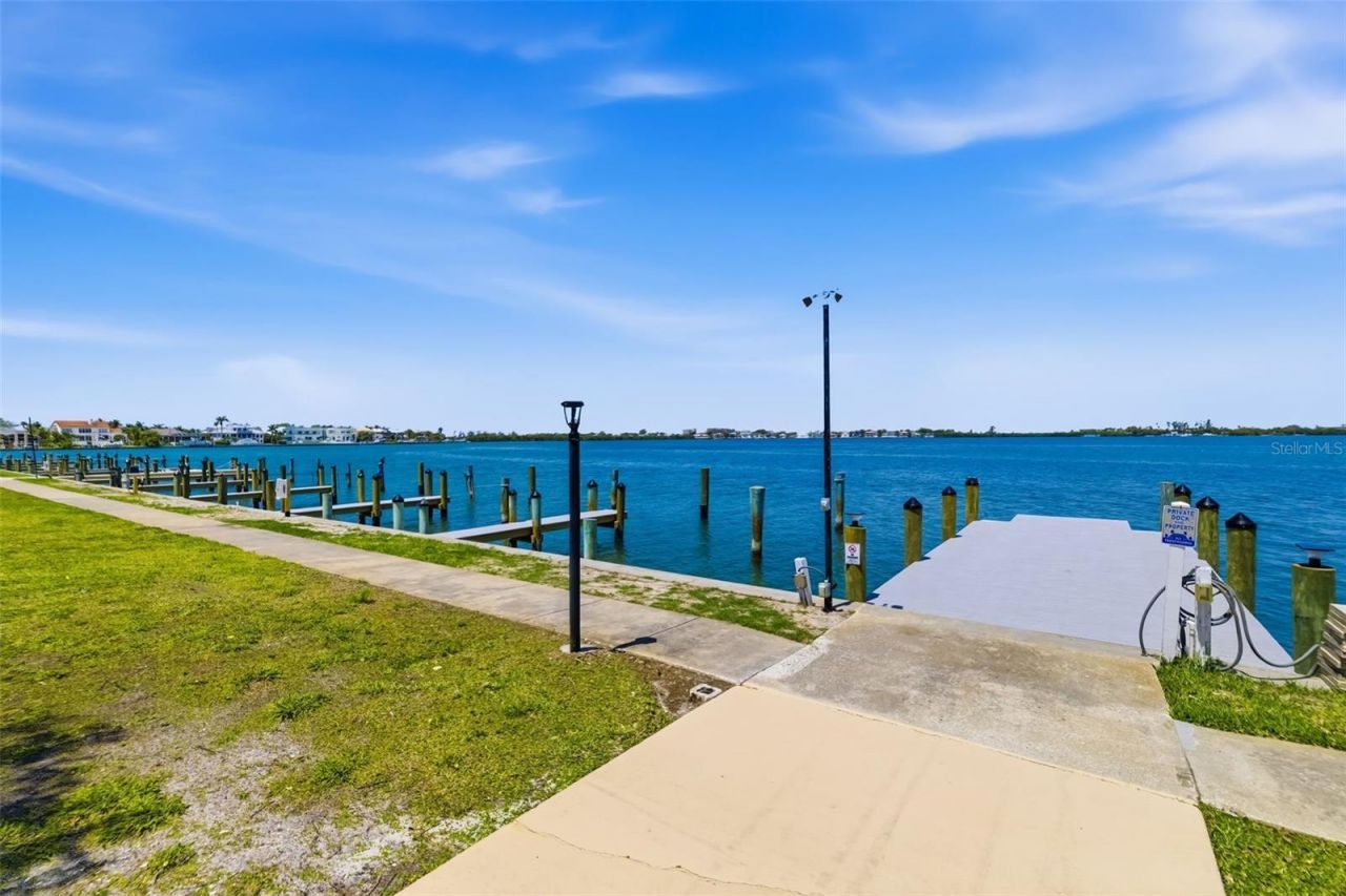 763 John Ringling Boulevard, Unit 22, Sarasota, FL 34236 Photo