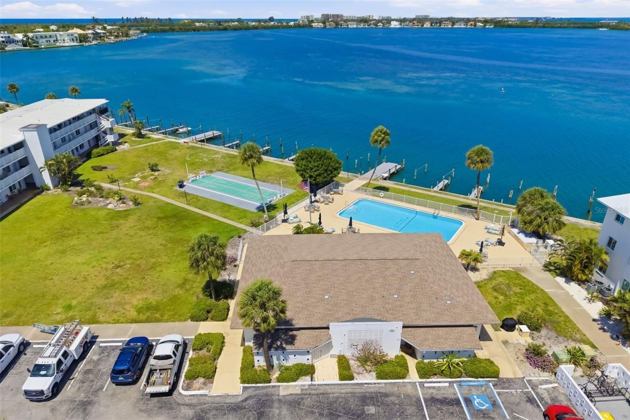 763 John Ringling Boulevard, Unit 22, Sarasota, FL 34236 Photo