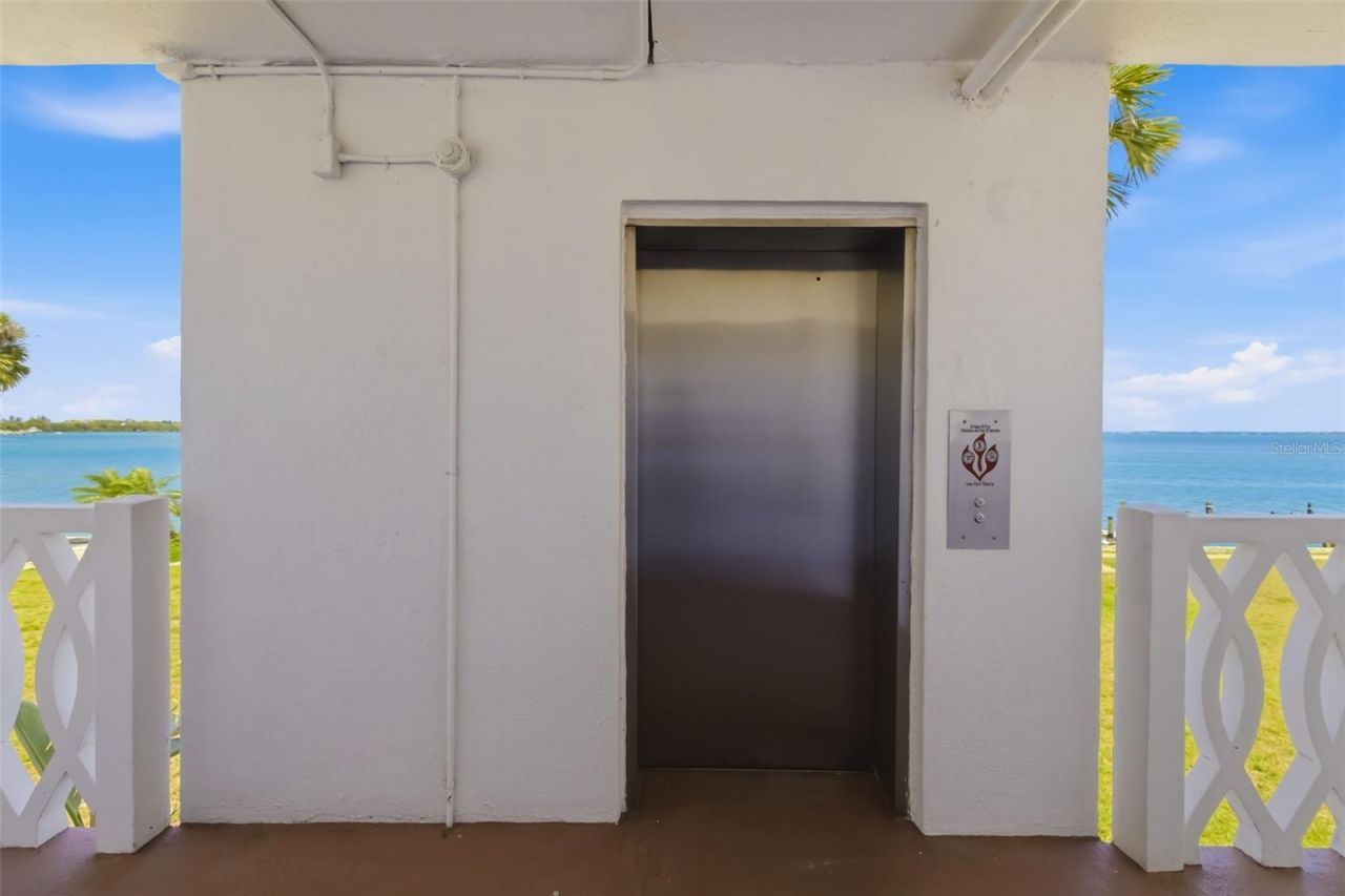 763 John Ringling Boulevard, Unit 22, Sarasota, FL 34236 Photo