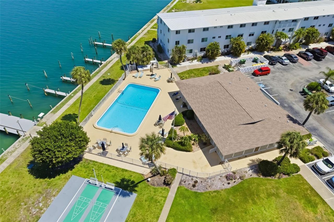 763 John Ringling Boulevard, Unit 22, Sarasota, FL 34236 Photo