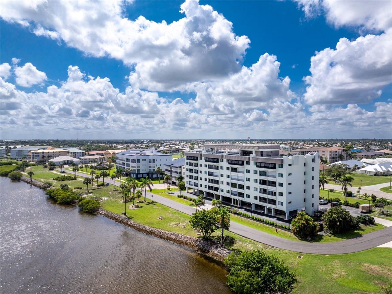 1500 Park Beach Circle, Unit 3D, Punta Gorda, FL 33950 Photo