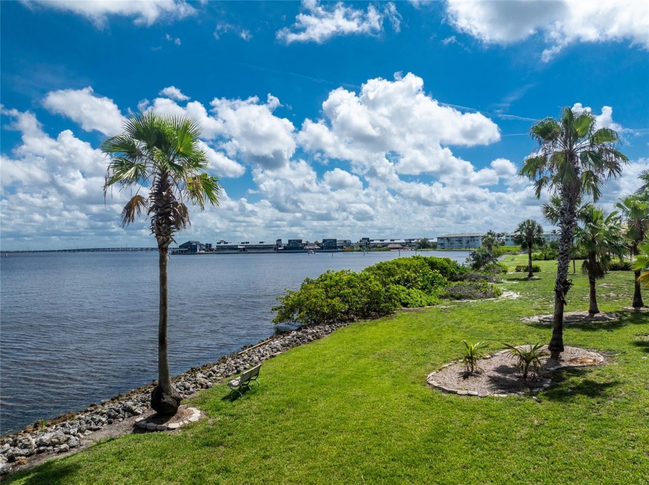 1500 Park Beach Circle, Unit 3D, Punta Gorda, FL 33950 Photo