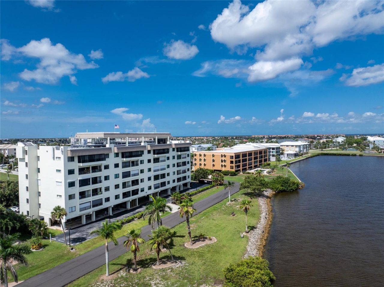 1500 Park Beach Circle, Unit 3D, Punta Gorda, FL 33950 Photo