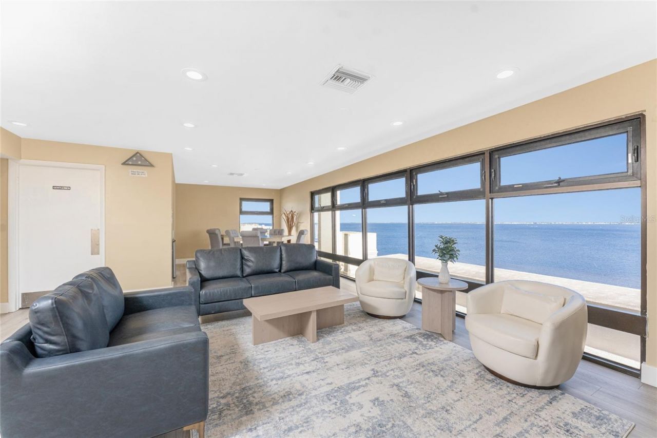 1500 Park Beach Circle, Unit 3D, Punta Gorda, FL 33950 Photo