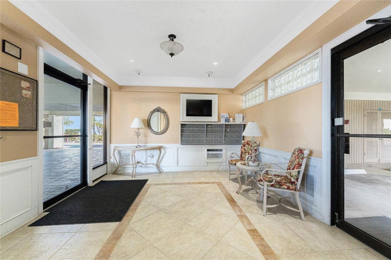 1500 Park Beach Circle, Unit 3D, Punta Gorda, FL 33950 Photo