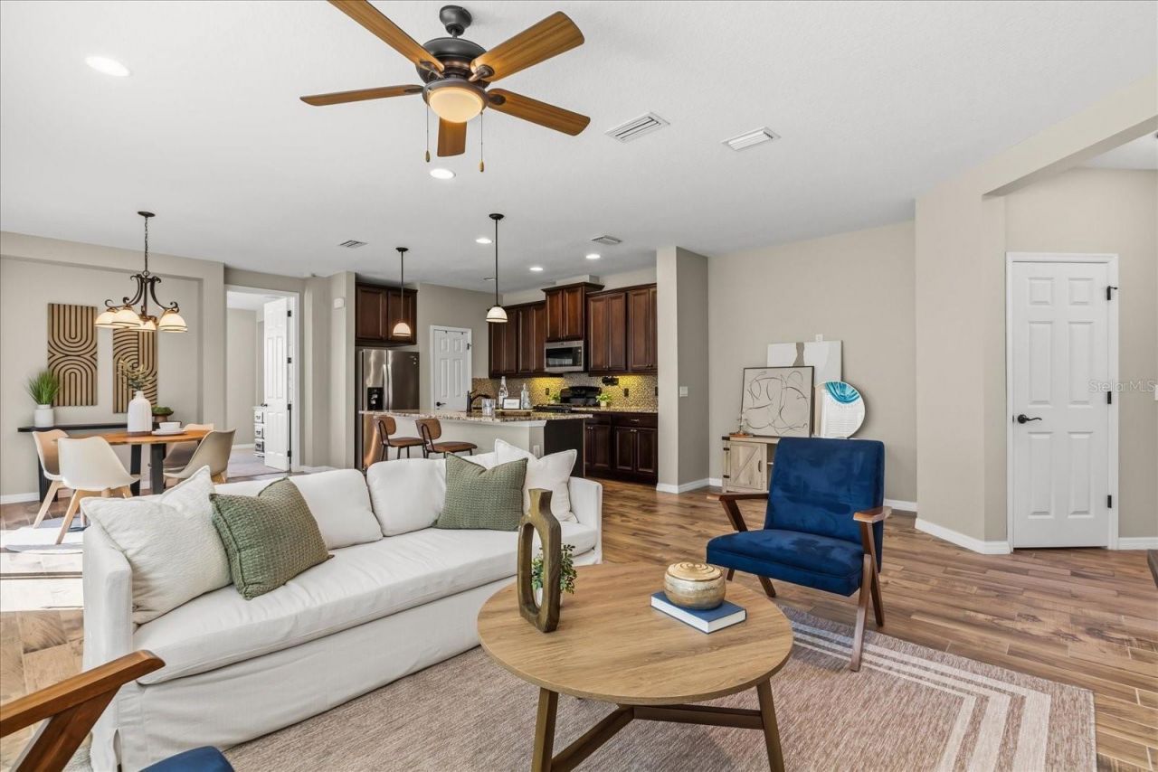 126 Bayou Bend Road, Groveland, FL 34736 Photo