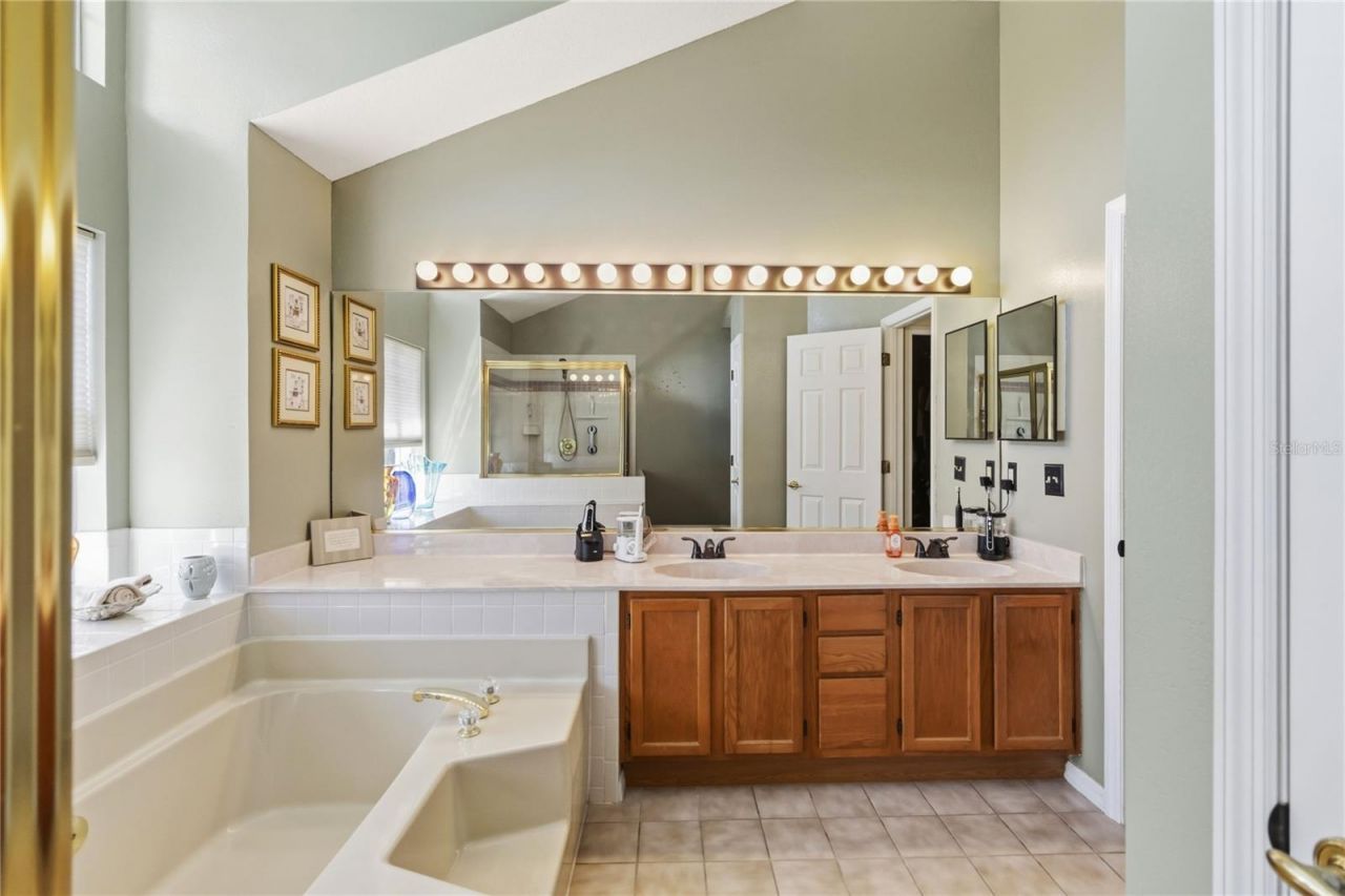 2043 Sawgrass Drive, Apopka, FL 32712 Photo