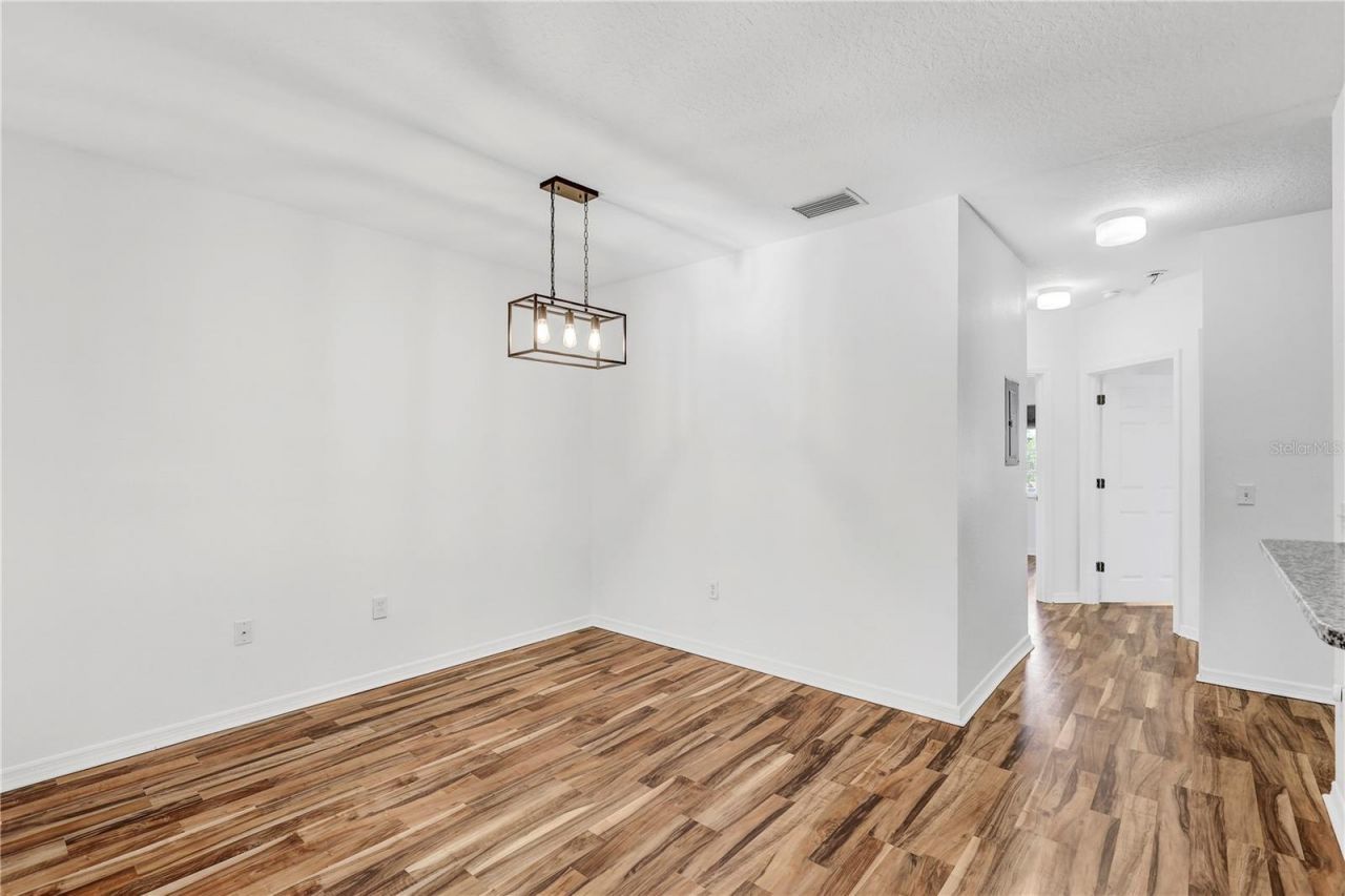 6014 Portsdale Place, Unit 202, Riverview, FL 33578 Photo