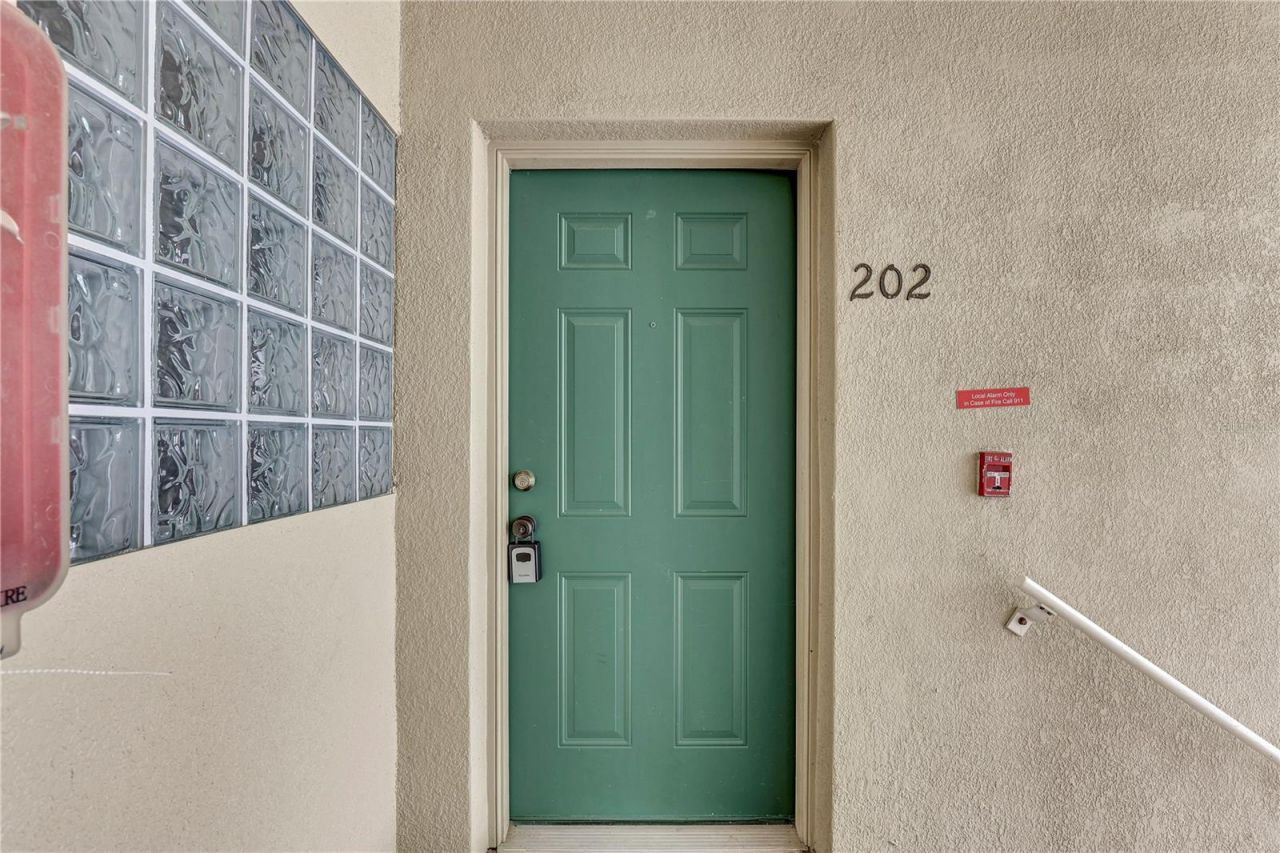 6014 Portsdale Place, Unit 202, Riverview, FL 33578 Photo