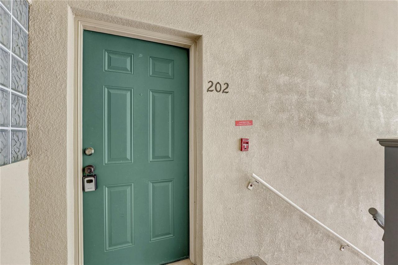 6014 Portsdale Place, Unit 202, Riverview, FL 33578 Photo