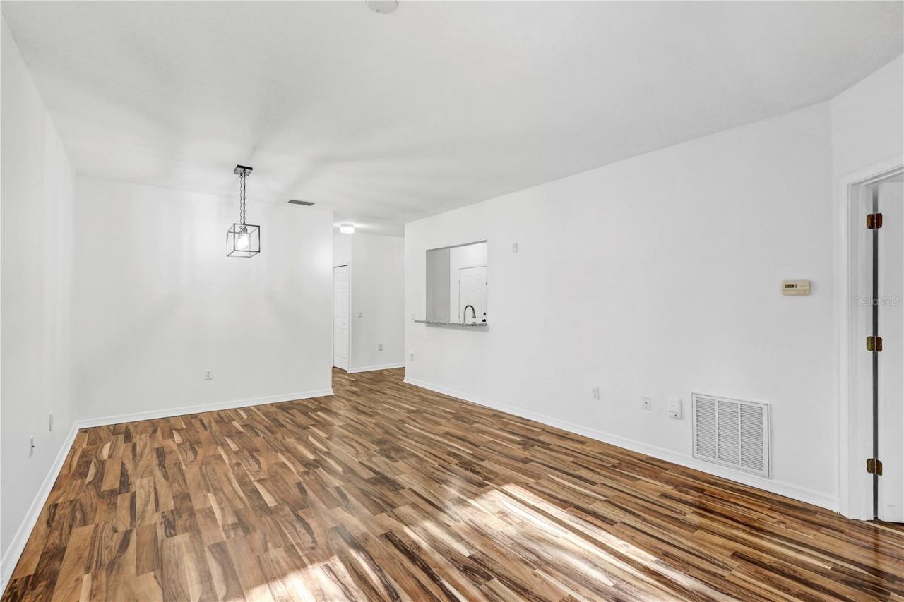 6014 Portsdale Place, Unit 202, Riverview, FL 33578 Photo