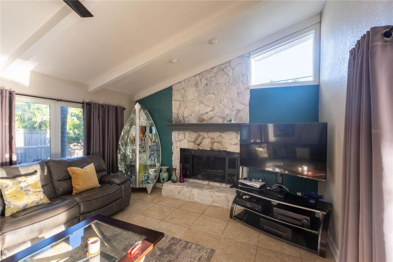 33 Southwind Drive, Belleair Bluffs, FL 33770 Photo