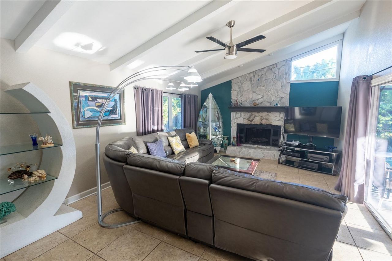 33 Southwind Drive, Belleair Bluffs, FL 33770 Photo