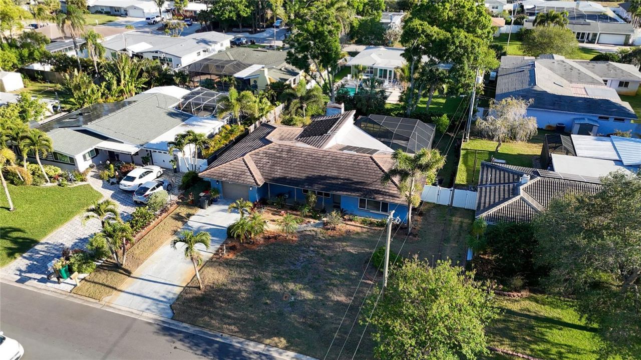 33 Southwind Drive, Belleair Bluffs, FL 33770 Photo