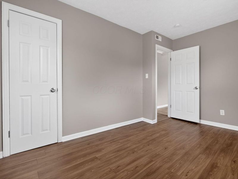 2902 Northglen Drive, Columbus, OH 43224 Photo 18