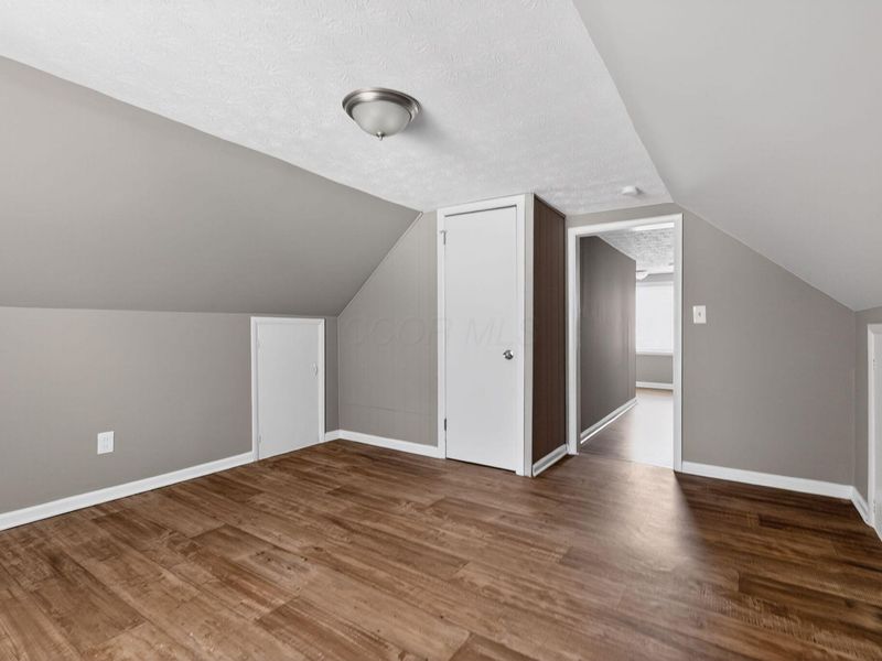 2902 Northglen Drive, Columbus, OH 43224 Photo 22