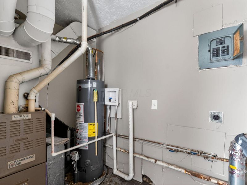 2902 Northglen Drive, Columbus, OH 43224 Photo 24